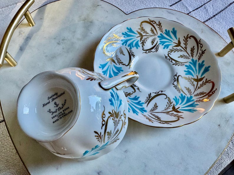 Vintage Royal Chelsea Bone China Teacup & Saucer – Pattern 4983A, Hand Decorated Turquoise Gold bild 9