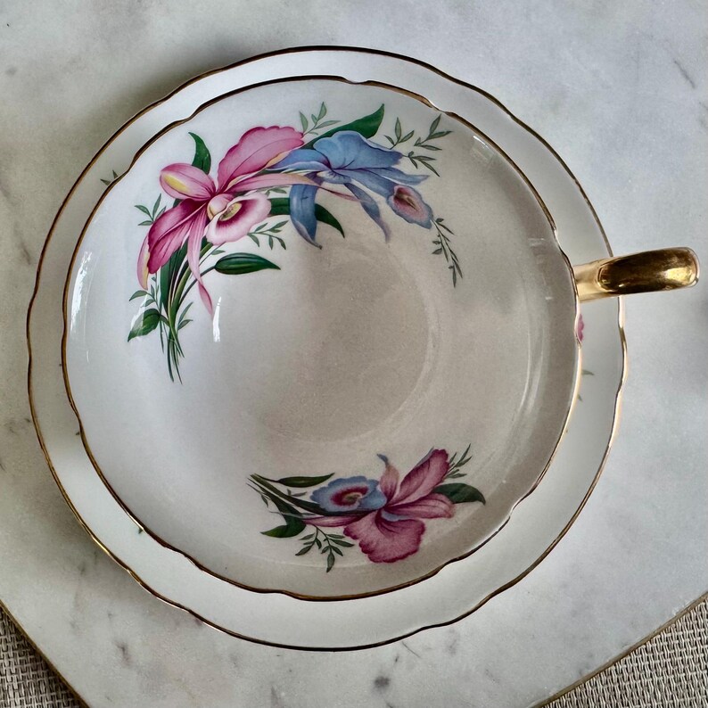 Rare Shelley England Teacup & Saucer – Pattern T2384 – Warwick Shape – Gold Trim – 1945–1966 bild 8