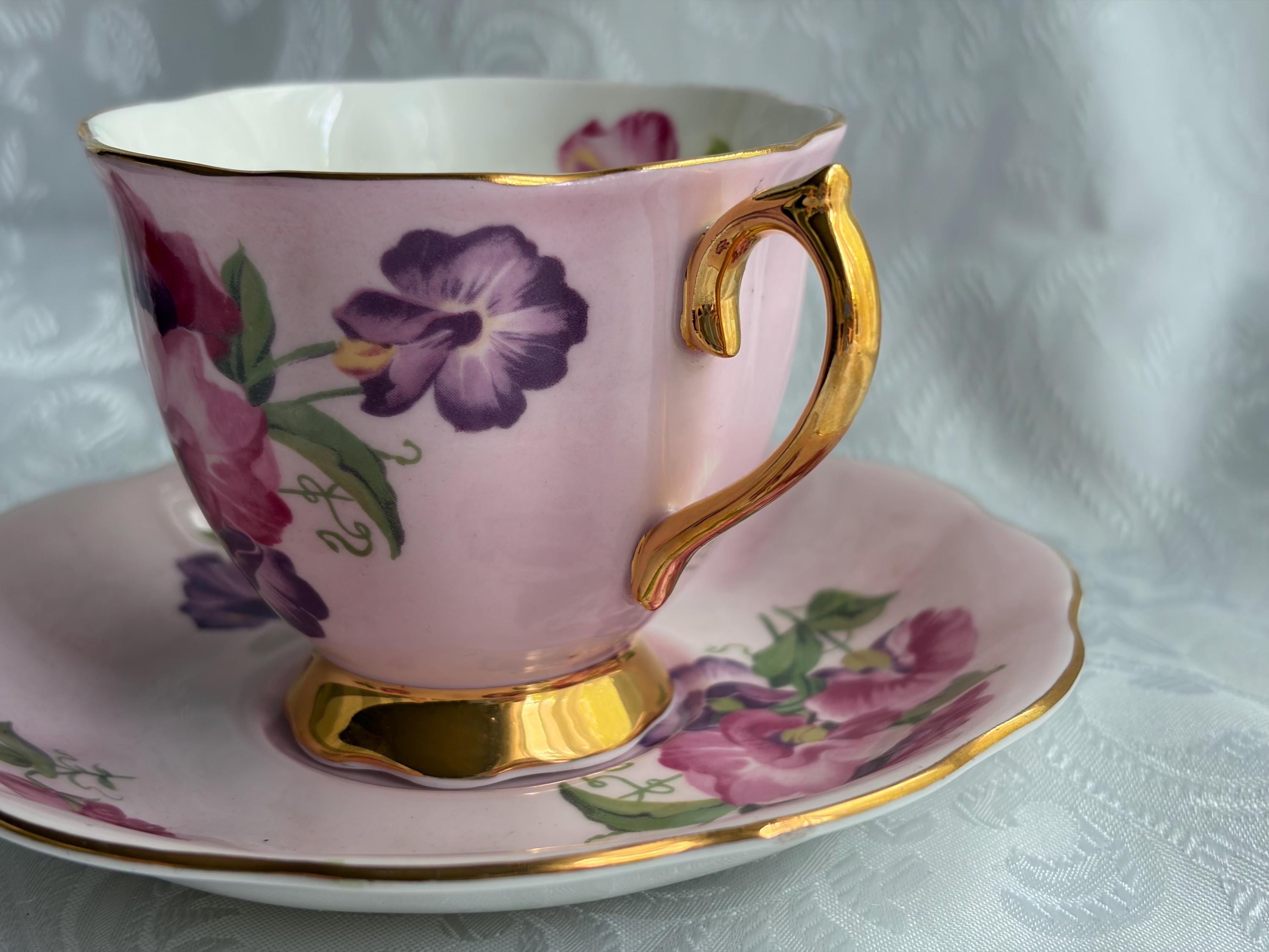 Royal Albert Sweet Pea Teacup Saucer Set – Pink Floral Bone China England