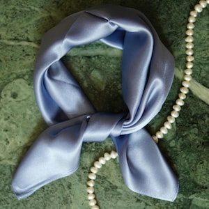 Silk scarf made of real mulberry silk Elegant high-quality silk scarf Luxury fashion silk accessory Old Money summer fashion Vintage scarf