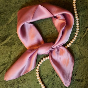 Silk scarf made of real mulberry silk Elegant silk scarf Silk accessory OldMoney Vintage scarf Summer outfit Trend woman Gift idea