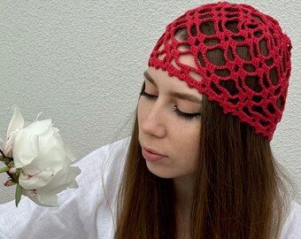 Gorro ligero rojo bohemio, gorro de verano de estilo vintage, gorro de calavera de encaje de crochet, gorro de tejido abierto, gorro de calavera de crochet, gorro transpirable
