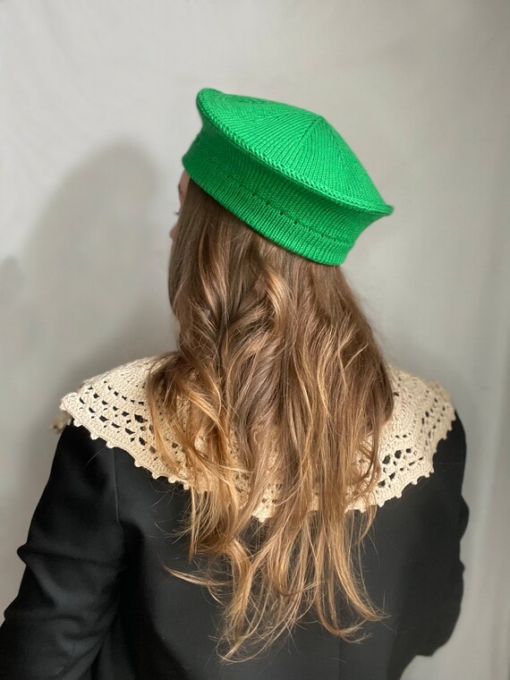 Green Elegant Spring Beret, French Style Hat, Gift for Women  display picture 1