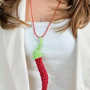 Red chili pepper bag charm, handmade crochet chili knit keychain bag, custom purse charm, birthday sister gift ideas, knitted bag charm