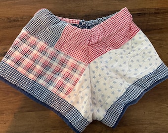 Pantaloncini trapuntati patchwork fatti a mano – Taglia XS da donna – Pantaloncini trapuntati vintage rossi, bianchi e blu