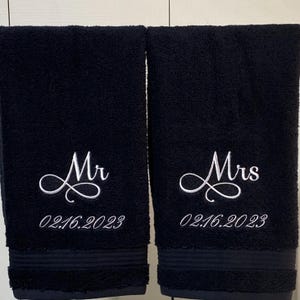 Wedding date towels, Mr & Mrs, His and Hers, Wedding gift, hand towel, shower gift, anniversary gift, bathroom, personalized, monogrammed