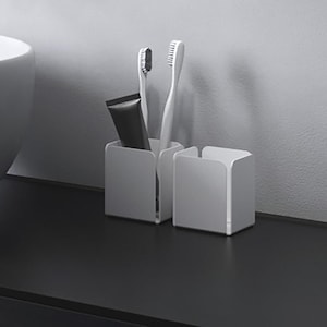 Modern Metal Toothbrush Holder: Stainless Steel Bathroom Organizer