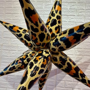 Leopard Print Starburst Ballon 40 in.