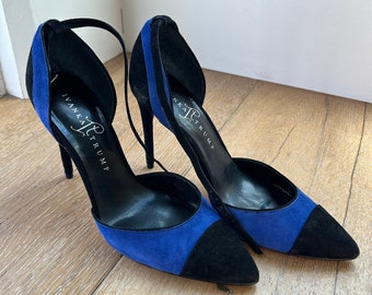 Ivanka trump: black and blue heels