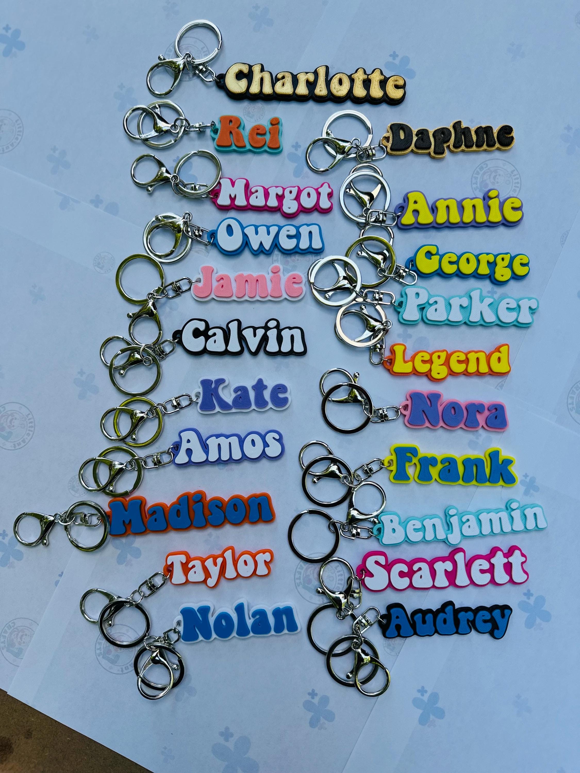 3D Personalized Name Keychain - Groovy Font - Bag Charm - Keychain