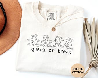 Comfort Colors Quack Or Treat Shirt, Cute Duck Halloween Tee, Fall Pumpkin Duck T-Shirt, Funny Trick Or Treat Top, Autumn Duck Lover Shirt