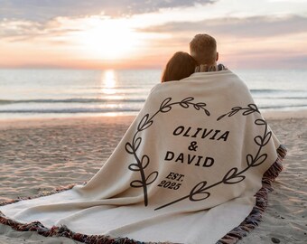 Personalized Couple Blanket Custom Name Year Heart Woven Throw Wedding Gift for Couple Anniversary Blanket, Romantic Home Decor heart couple