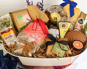 Texas Charcuterie Gift Basket: Flag Tin, Soup, Snacks & Sweets