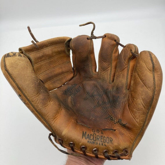 Vintage Johnny Temple Autograph Model Macgregor G81 Baseball Glove 