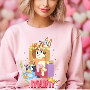 Bluey Mum Mothers Day sweatshirt, Cute Bluey gift for mom, Bluey shirt for mom, Bluey Mum Chilli, bluey and bingo shirt, Chilli Mom shirt