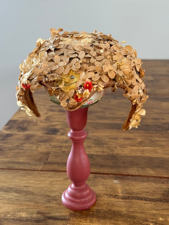 Vintage Mid-century lady's floral half hat costum… - image 3