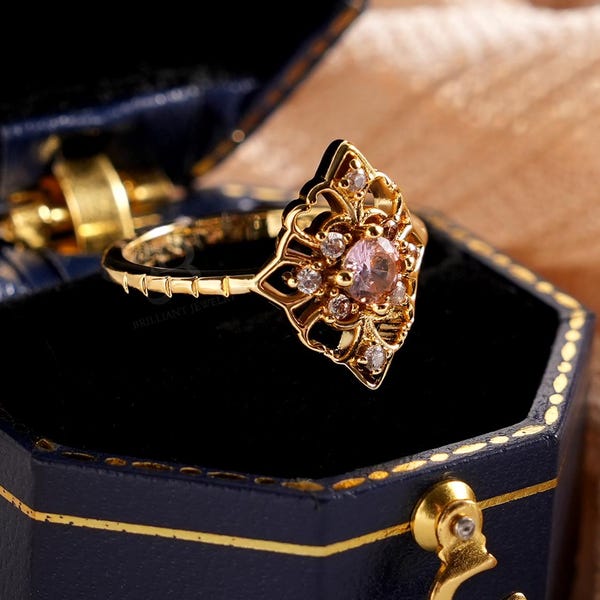 Vintage Floral Gold Ring with Peach Pink Gemstone, Art Filigree Ring, Unique Handmade Jewelry