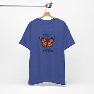 Mexican pride shirt Camiseta Protesta Migrante Derecho a Volar, Derecho a Existir Mariposa Monarca Solidaridad Justicia Activismo Cultural immagine 3