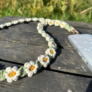 Crossbody phone bag strap lanyard, handmade macrame, universal case lanyard strap, floral, flower pattern crochet, daisy, flower, gift