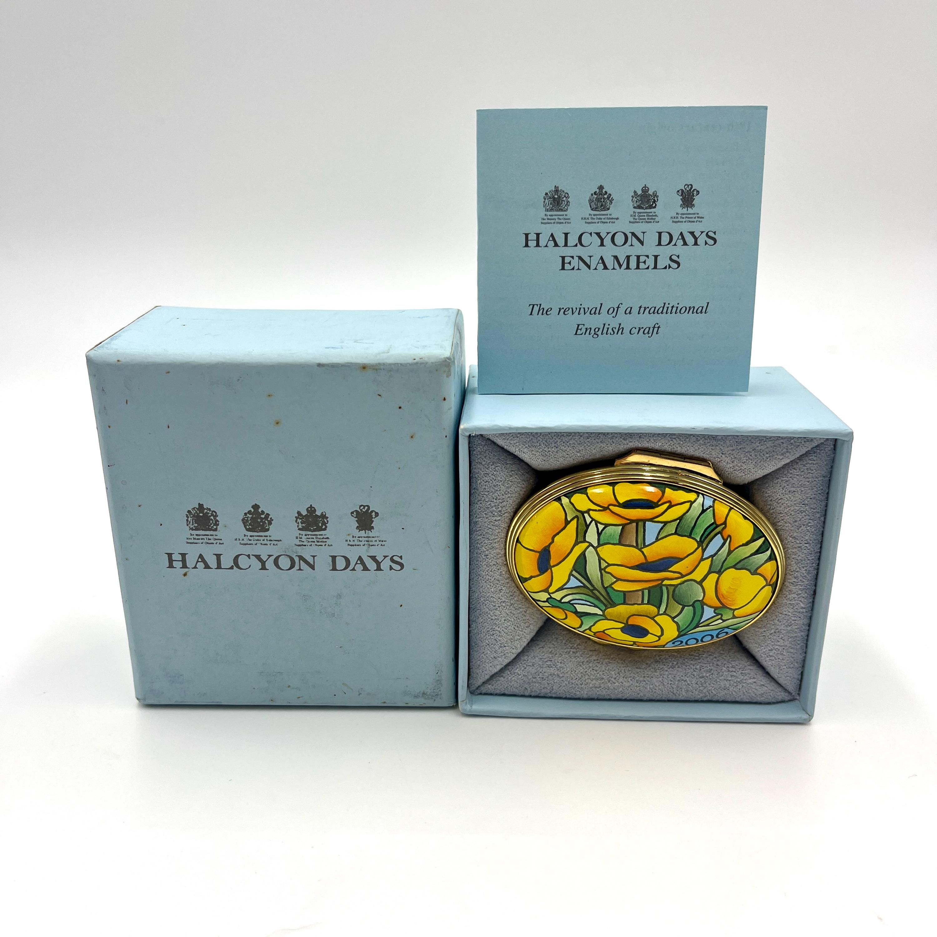 HALCYON DAYS ENAMELS プードル image_fde7bc6c-f723-4ef2-a211-