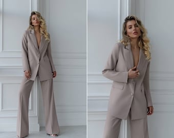 Classic Two piece wedding guest pantsuit.Matching set with blazer and pants.Palazzo pants suit. Bridesmaids pants suit. 2-piece trousers set