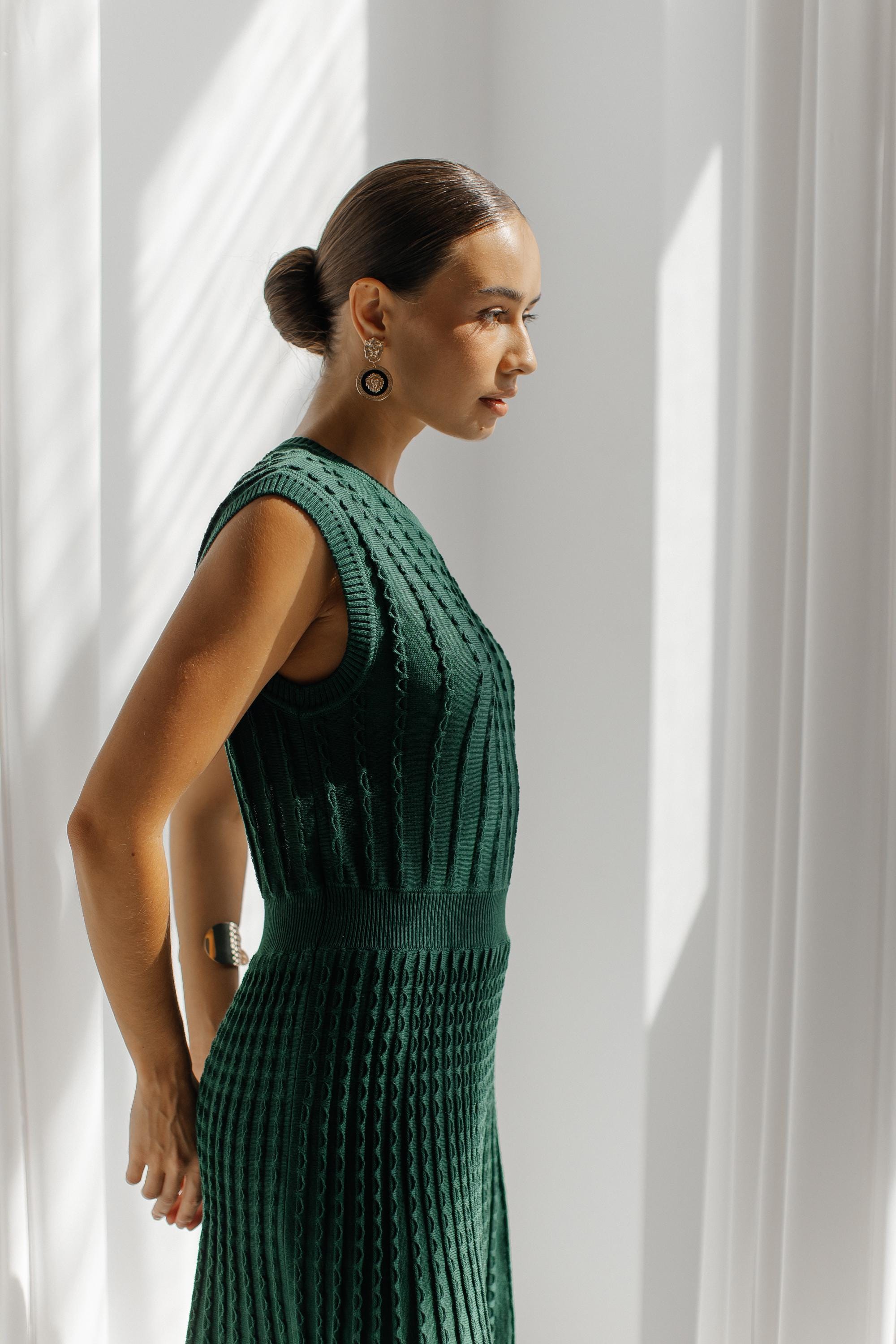 slim fit dress slacks Holly Knitted Shift Dress-Emerald Night