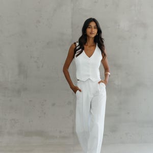 Two piece matching set. Bridal white set vest and palazzo pants. White pants suit. Women&#39;s white suit. Vest suit for wedding guests