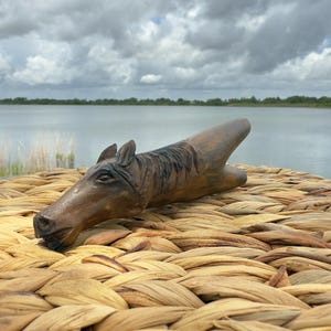 Ceremonial Indigenous Kuripe – Handcrafted Horse Spirit Snuff Pipe for Sacred Hapé Rituals