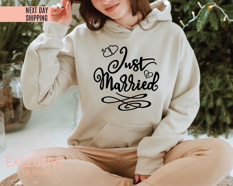 Just Married Sweatshirt, Bride Sweatshirt, Couple Sweatshirt, Gift for