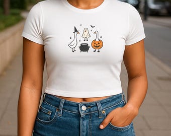 Silly Goose Halloween Baby Tee, Y2k, Crop top, Halloween Vintage shirt, 90s,Retro Spooky Season Baby Tee