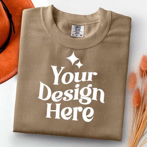 Comfort Colors 1717 khaki Erwachsener Schwergewichts-RS T-Shirt Mockup Comfort Colors Mockup Kurzarm-Shirt flach liegend