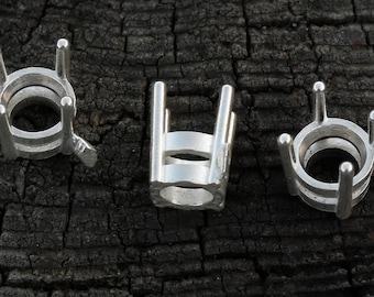 Den här annonsen har flyttat! - 6 mm rund 4-stiftsfatt | Ädelstensfäste i sterlingsilver | Återvunnet fynd