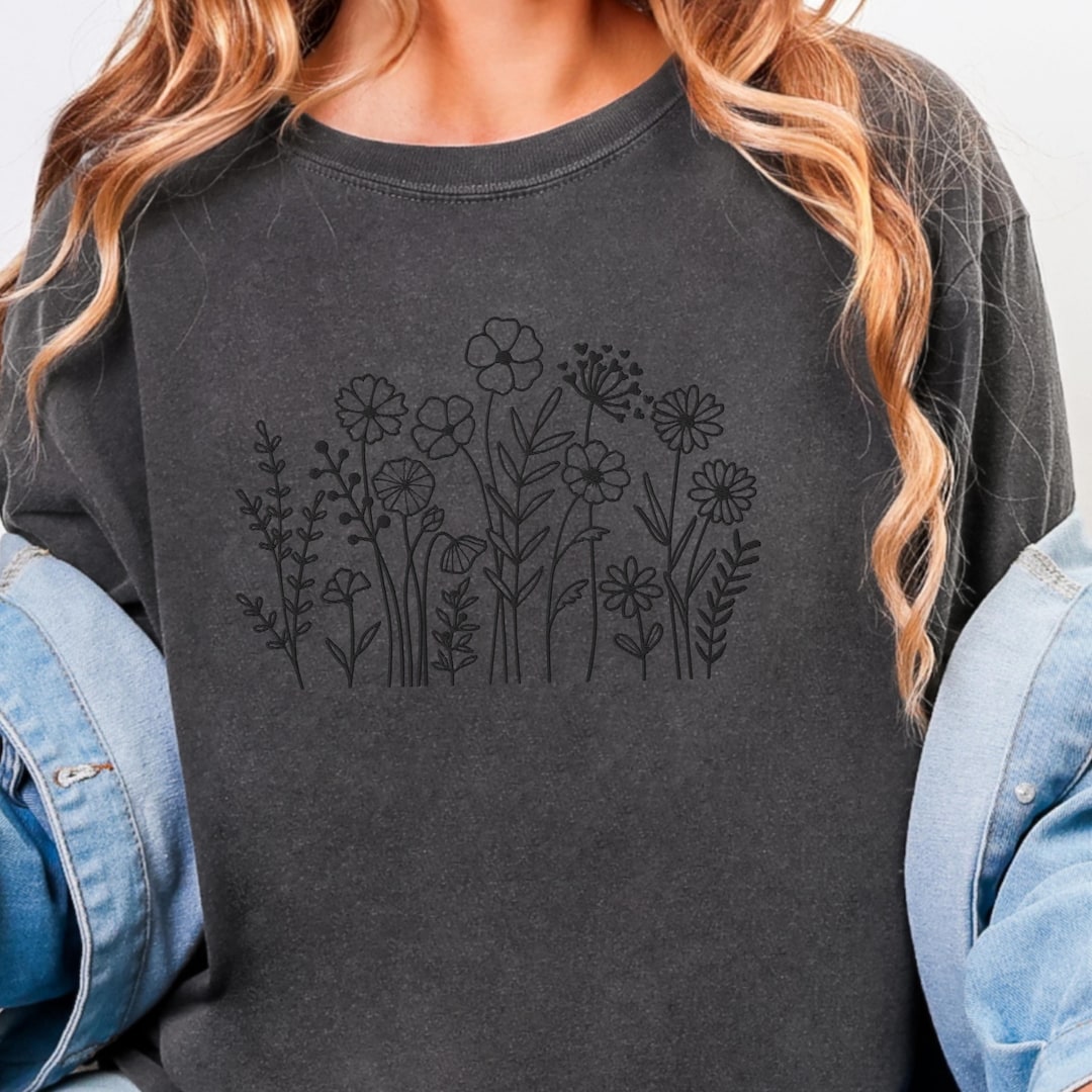 Black Embroidered Wildflower Sweatshirt: Cottagecore Floral Crewneck - Etsy