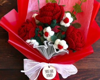 Crochet Flower Bouquet, Red Crochet Rose, Artificial Flower, Flower Bouquet, Home Decoration, Gifts for Mom Daughter Wife Girlfriend