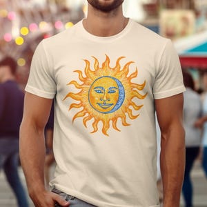 Vintage Celestial Sun and Moon Graphic T-Shirt: Unisex Artistic Apparel