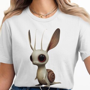 Camiseta de caracol alienígena, criatura adorable, diseño único, arte caprichoso, ojos rojos, animal gracioso, extraterrestre de dibujos animados, híbrido de caracol, arte fantástico