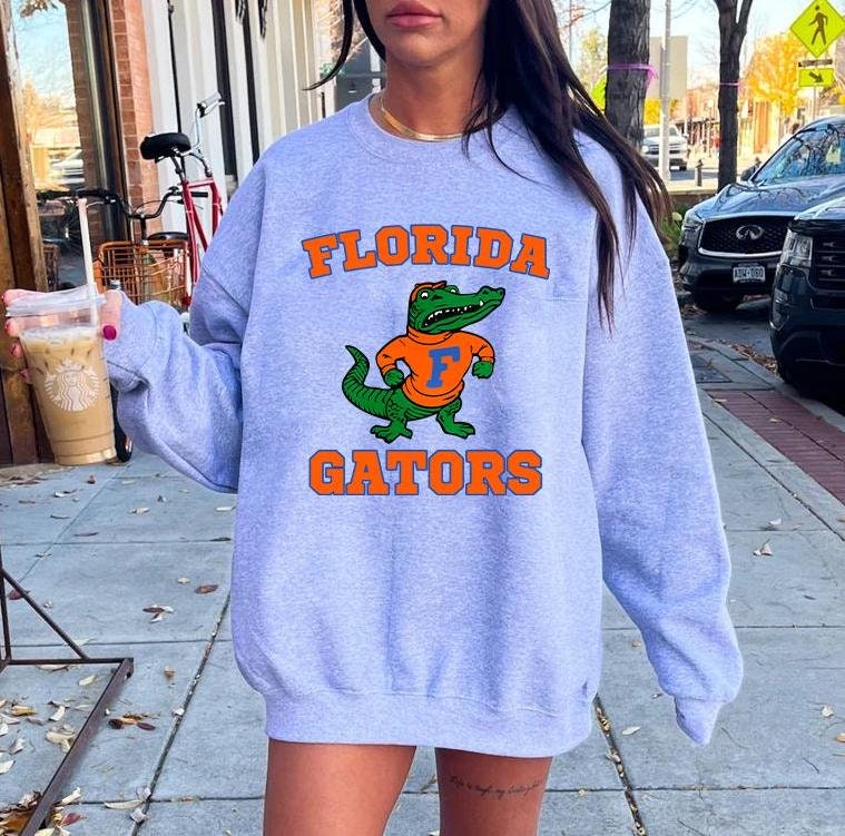 Gator Girl Florida Heart Map Shape Souvenir For Women Women T Shirt Ktblthtyxgzq