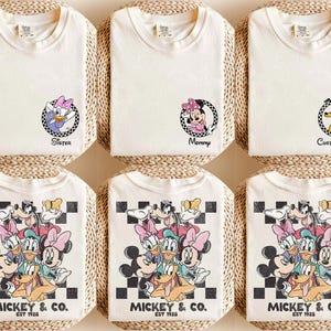 Vintage Custom Mickey & Friends Shirt, Disney Urlaub Shirt, Kariertes Magic Kingdom Familie Passendes Reise T-Shirt, BTW Disneyland Shirt