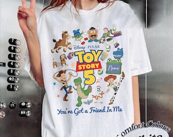 Camiseta personalizada de la película Toy Story 5, camiseta retro infantil con estampado de vaquera, ropa para viajes familiares a Toy Story Land, camiseta de Jessie, Woody y Buzz Lightyear de Lilypad