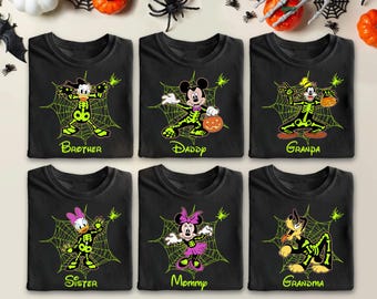 Camiseta retro de Mickey "Not So Scary 2025 Skeleton", camiseta de Halloween de Disney para la familia, camiseta de todos los personajes de Disney, camiseta de viaje de Halloween de Disney