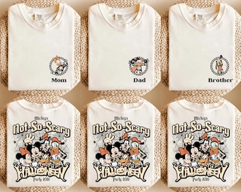Camiseta vintage de Mickey's Not So Scary Halloween Party 2026 con todos los personajes y esqueletos, camiseta de Halloween de Disney, camiseta familiar de Halloween de Disney 2026