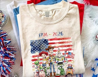 Camiseta Comfort Colors® Toy Story del 4 de julio, 250 aniversario de Estados Unidos 2026, Camiseta para viaje familiar del Día de la Independencia de Disney