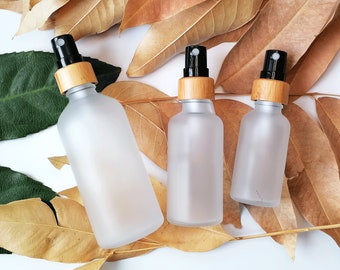 Clear Glass Spray Bottles Refillable Cosmetic Containers with Bamboo Sprayer for Essential Oil Products Cleaning Bottles