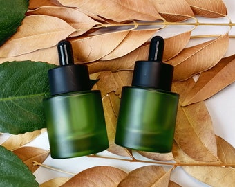 30ml grüne Glasflasche mit Glastropfenspender für ätherische Öle, Kölnisch Wasser und Parfums, gefrostete Tinkturflaschen mit Augentropf