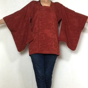 Saffron Haori Kimono Jacket | Women&#39;s Silk Michiyuki | Square Neck Japanese Cardigan | Cloud Pattern | Vintage Robe | Size M | VIDEO