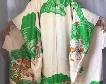 Silk Furisode Ivory Wedding Kimono Shibori & Embroidery Japanese Floral Robe Women’s Vintage Long Sleeve Dress US | Size L | VIDEO