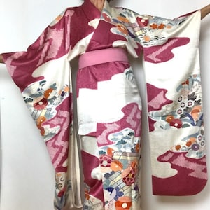 Furisode brodé | Kimono de mariage shibori en soie | Peignoir japonais à manches longues | Framboise et blanc | Robe vintage japonaise | Taille M | VIDÉO