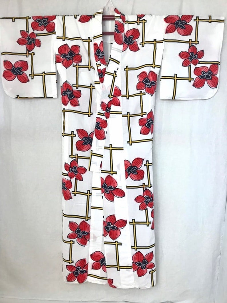 White Yukata Kimono Robe Woman's Japanese Floral Dress Long Cotton ...