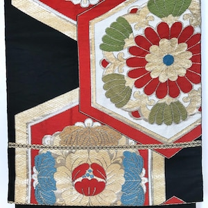 Vintage Black Floral Hexagon Obi Belt: Japanese Kimono Sash