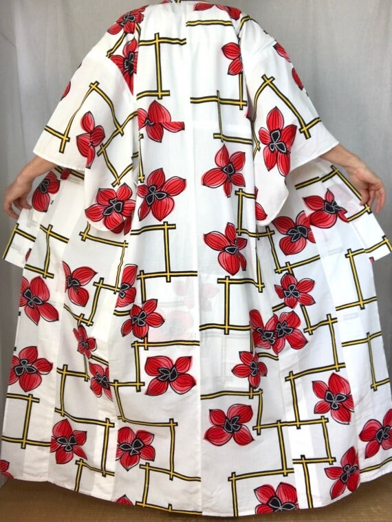 White Yukata Kimono Robe Woman's Japanese Floral Dress Long Cotton ...
